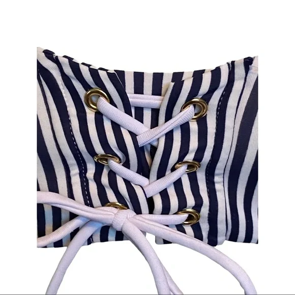 LIKE NEW!  Ladies Nautical Bikini Top - Picture 3 of 7